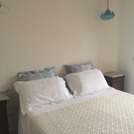 Nel Sole Di Daniel Bed & Breakfast Сан Феличе Чирчео Екстериор снимка