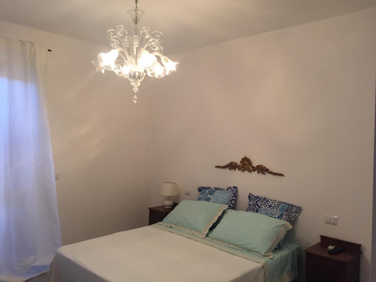 Nel Sole Di Daniel Bed & Breakfast Сан Феличе Чирчео Екстериор снимка